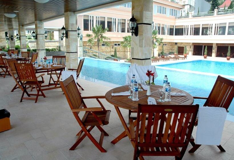 Royal Senyiur Hotel Pasuruan