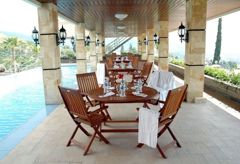 Royal Senyiur Hotel Pasuruan