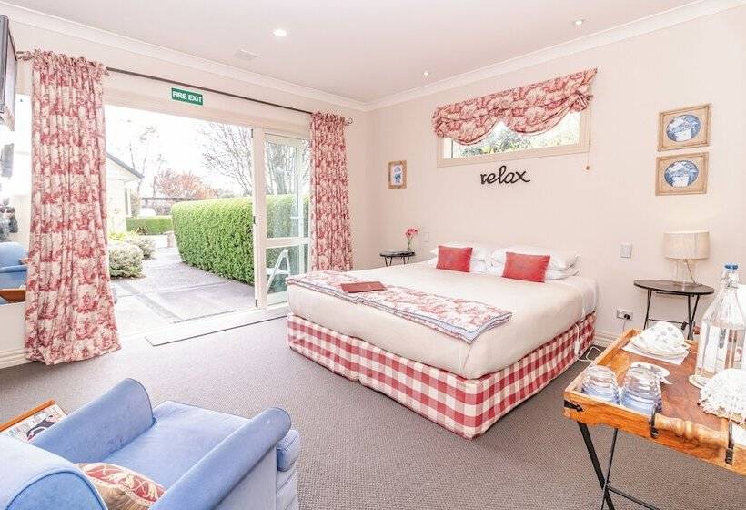 בית מלון כפרי Ruapehu Country Lodge