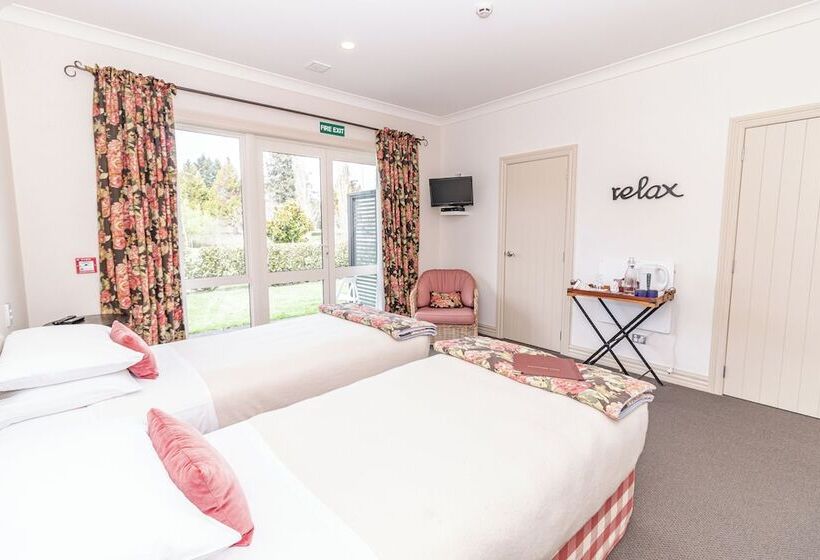 בית מלון כפרי Ruapehu Country Lodge