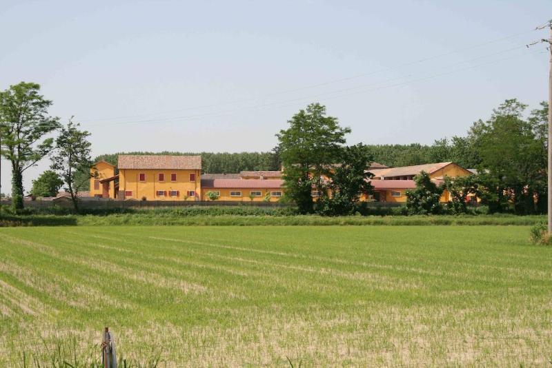 乡村酒店  Agriturismo Cascina Corte Grande
