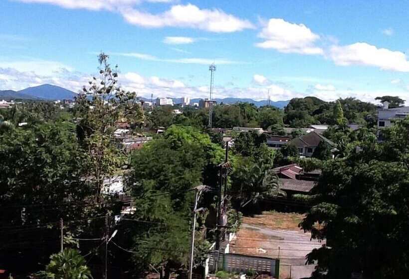 בית מלון כפרי S2s Queen Trang