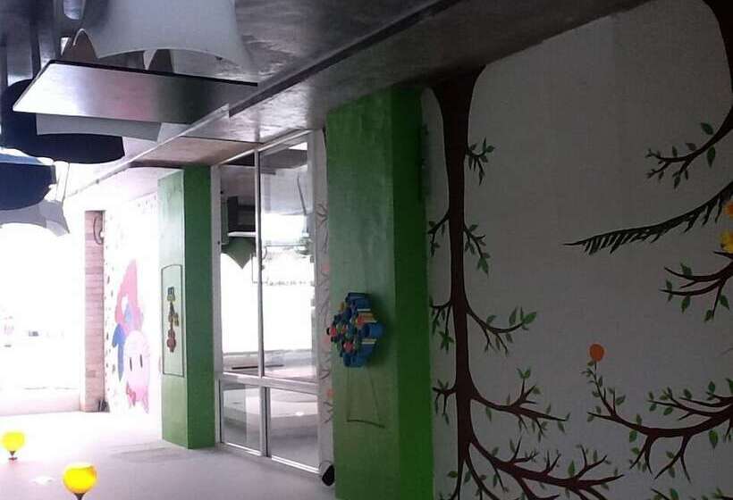 בית מלון כפרי S2s Queen Trang