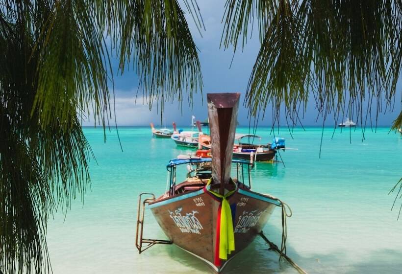 فندق Salisa Resort