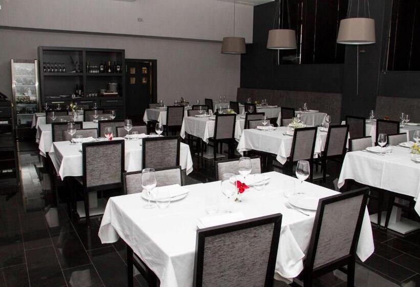 فندق Santa Eulalia