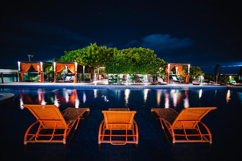 هتل Slaviero Ingleses Convention