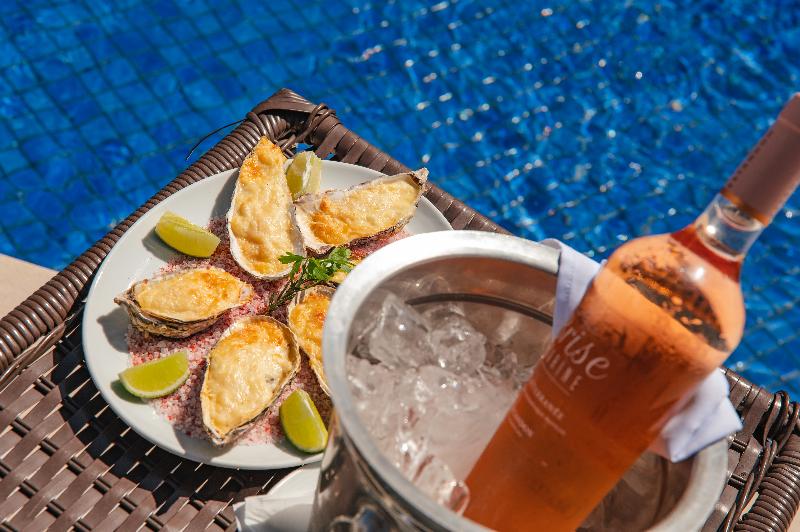 בית מלון כפרי Slaviero Ingleses Convention