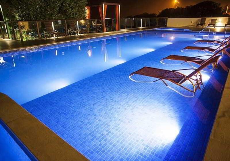 בית מלון כפרי Slaviero Ingleses Convention