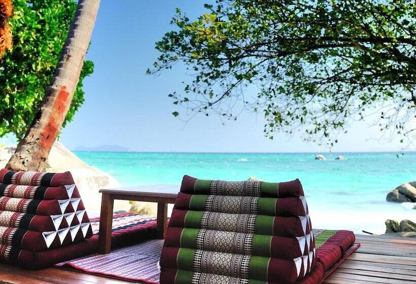 호텔 Ten Moons Lipe Resort