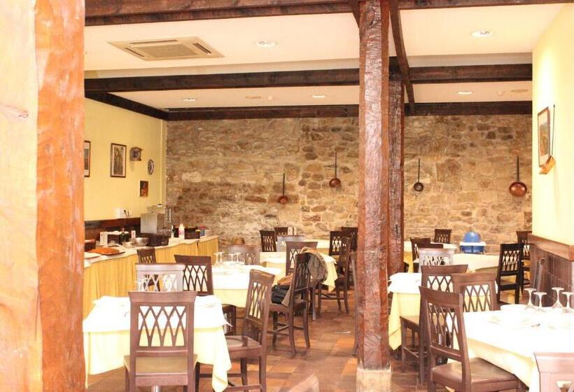 هتل Termas De Liérganes