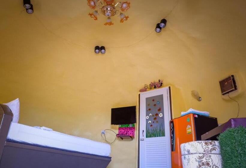 בית מלון כפרי Thansila Resort&garden Buriram