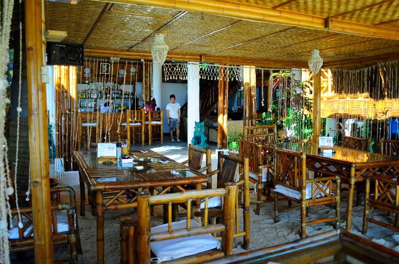 ホテル The Coral Blue Oriental Beach Villas And Suites