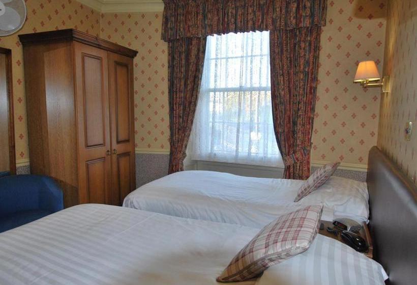 ホテル The Cross Keys