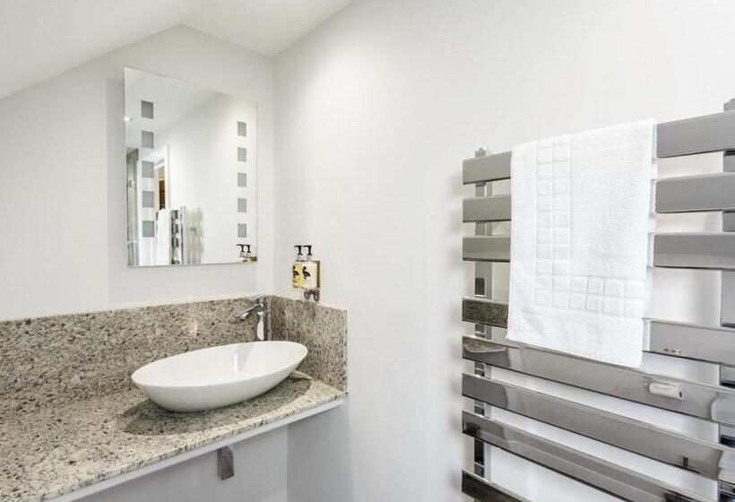 Отель The Orange Tree Thornham