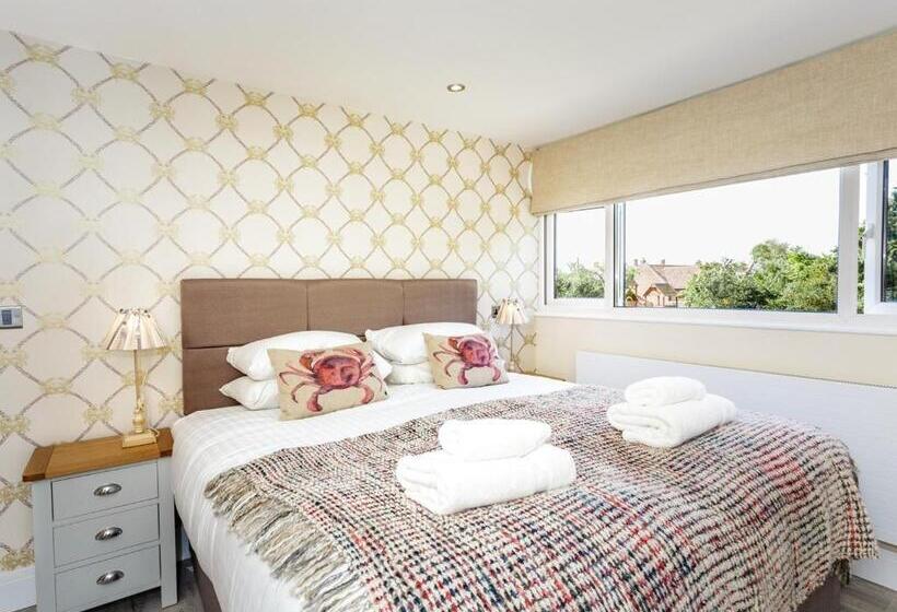 Отель The Orange Tree Thornham