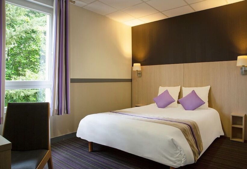 Отель The Originals City, Clos De L Orgerie ,château Gonthier