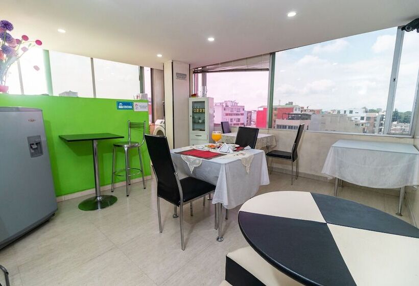 בית מלון כפרי Titan Jj