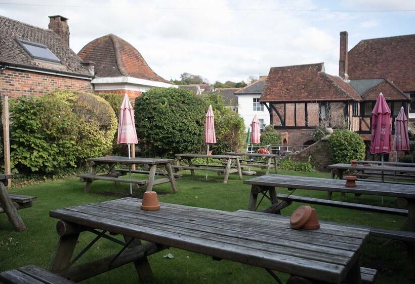 ホテル Village House Coaching Inn