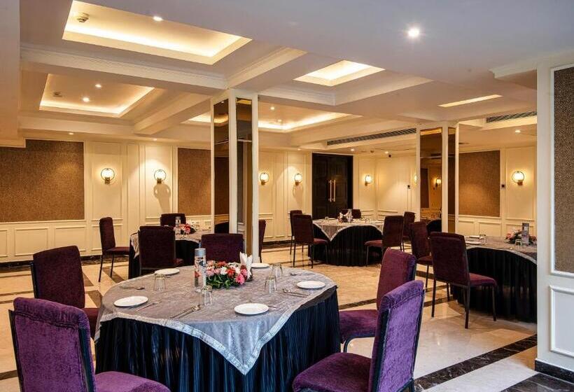 فندق The Vintage Srinagar At Dal Lake