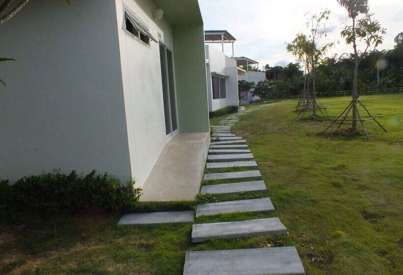 فندق Worawee Resort & Spa