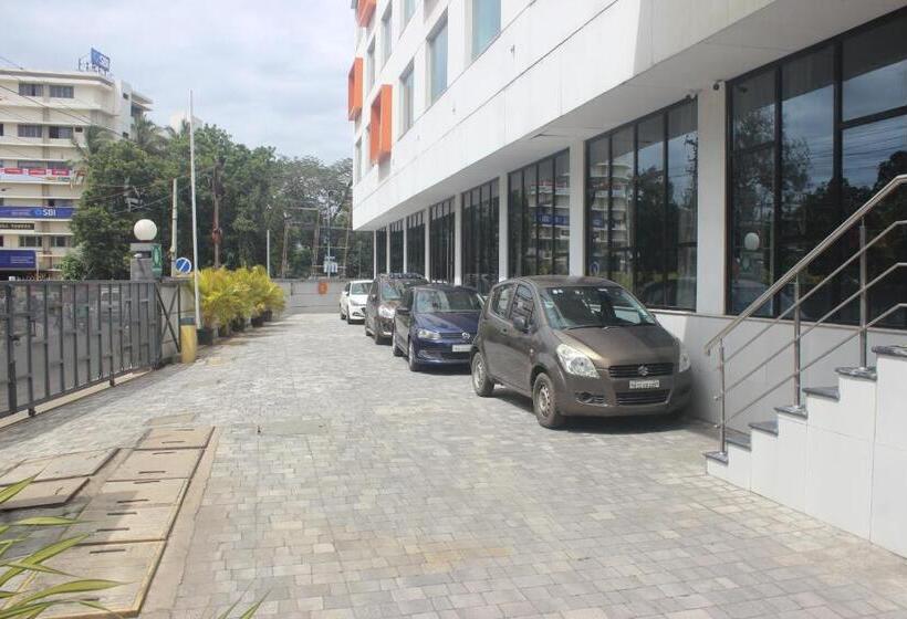 בית מלון כפרי Zone By The Park, Coimbatore