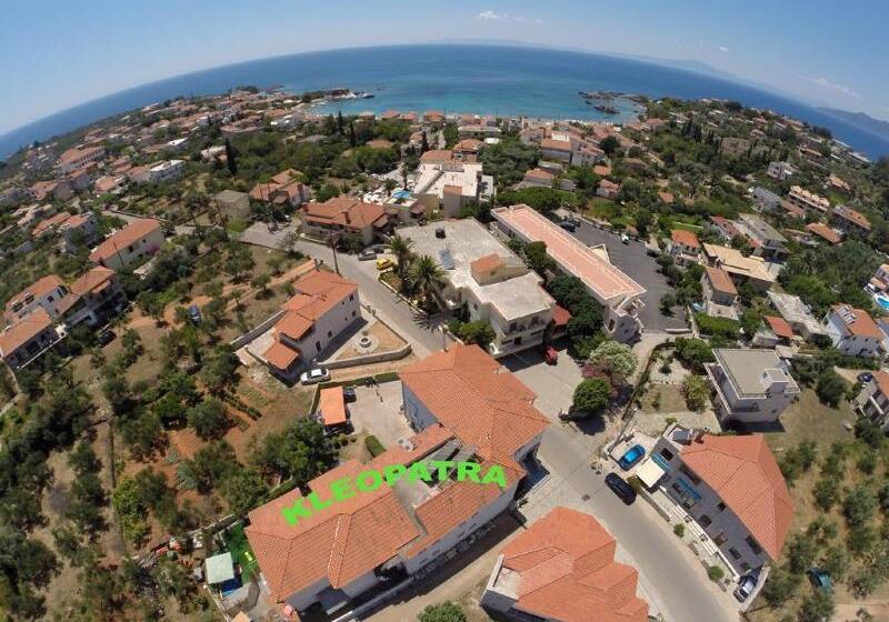 Kleopatra Traditional Hotel Apartments