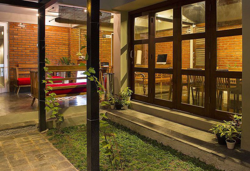 Lokal Hotel & Restaurant