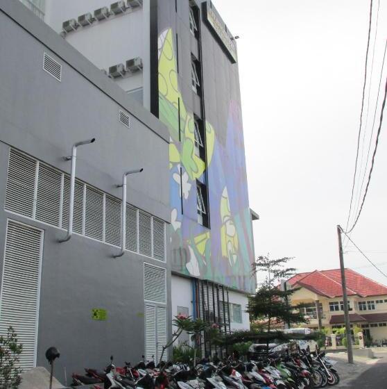 Dk Belstar Hotel Belitung