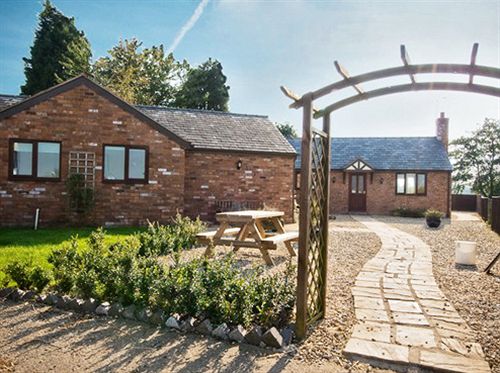 Millmoor Farm Holidays