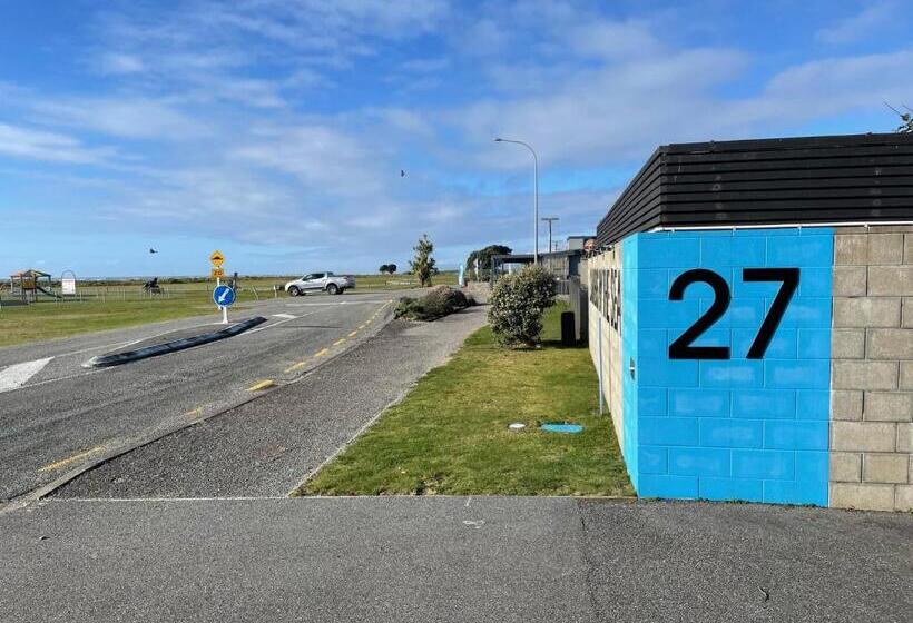 מוטל Carters By The Sea Beachside Studio Apartments