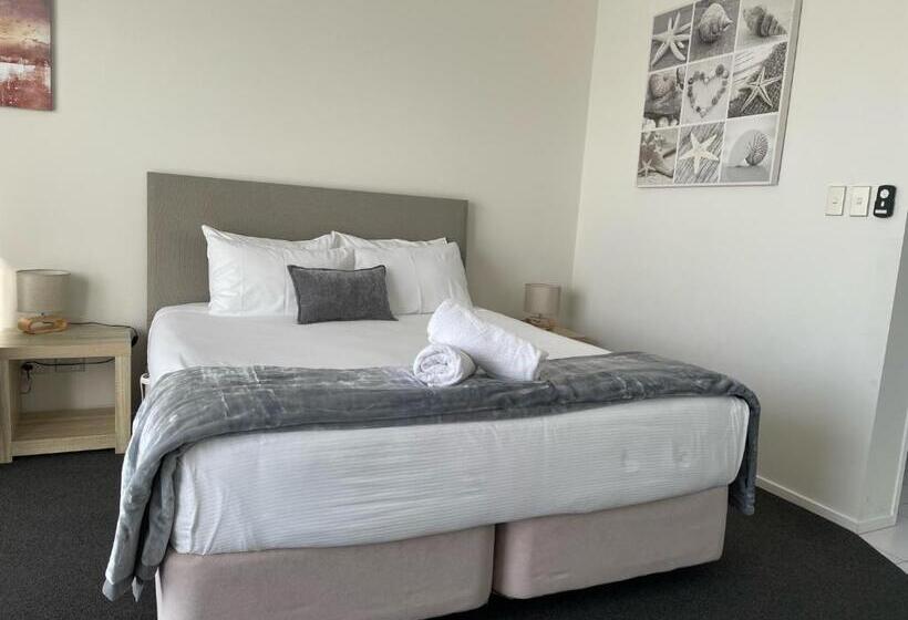 מוטל Carters By The Sea Beachside Studio Apartments