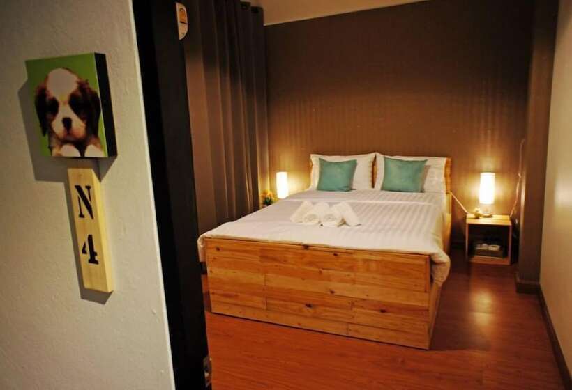 Nap Box Hostel
