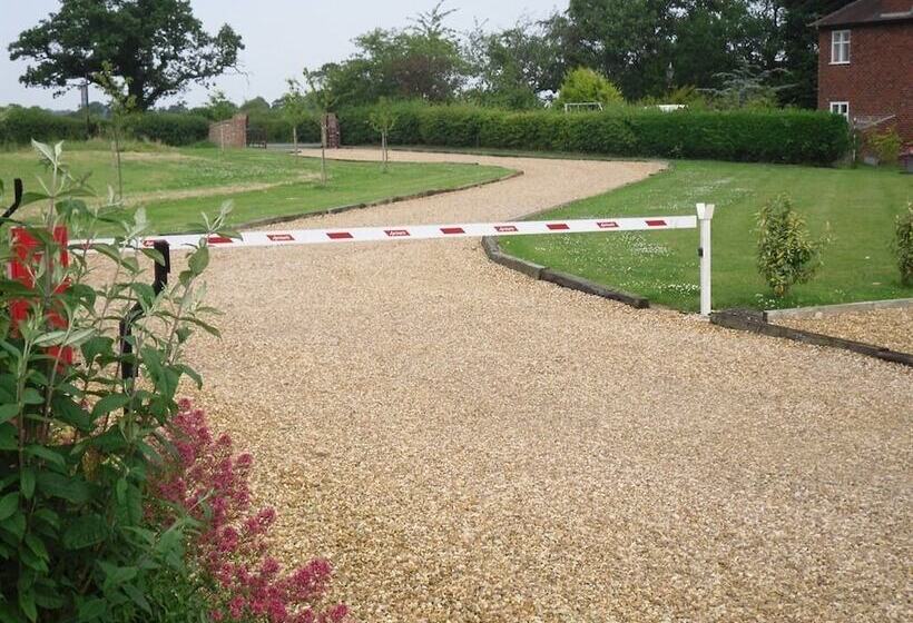 New Farm Cheshire B&b