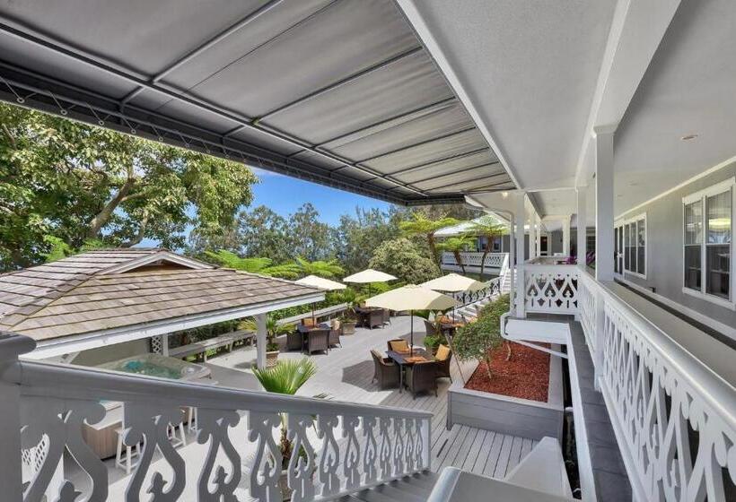 Ohia Kona Estates   An All Suites B&b