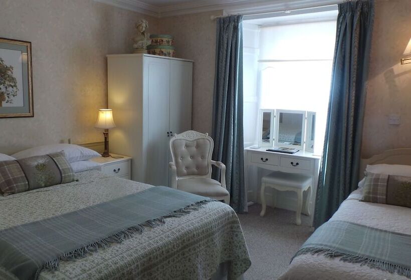 بنسيون Comely Bank Guest House