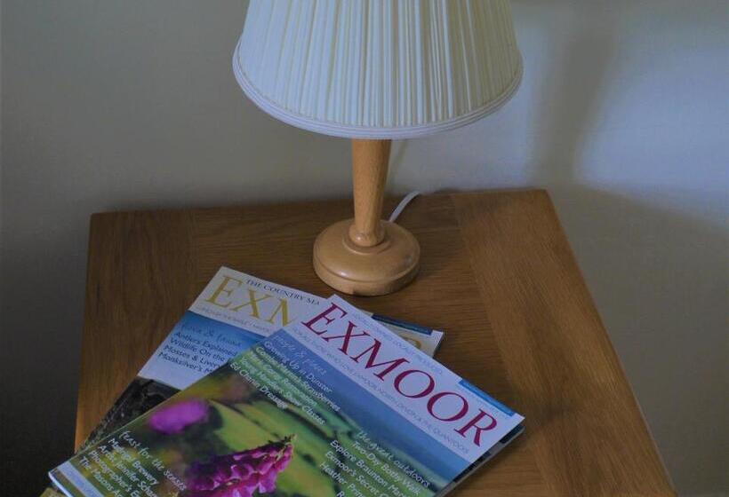 ペンション Gable Lodge Guest House