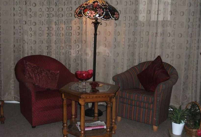 ペンション Amber House