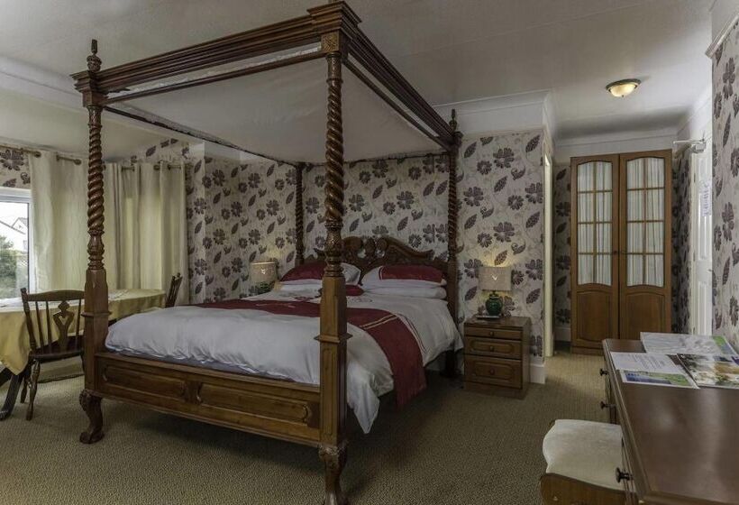 پانسیون Lyme Bay House