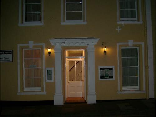 פנסיון Mulberry Guest House