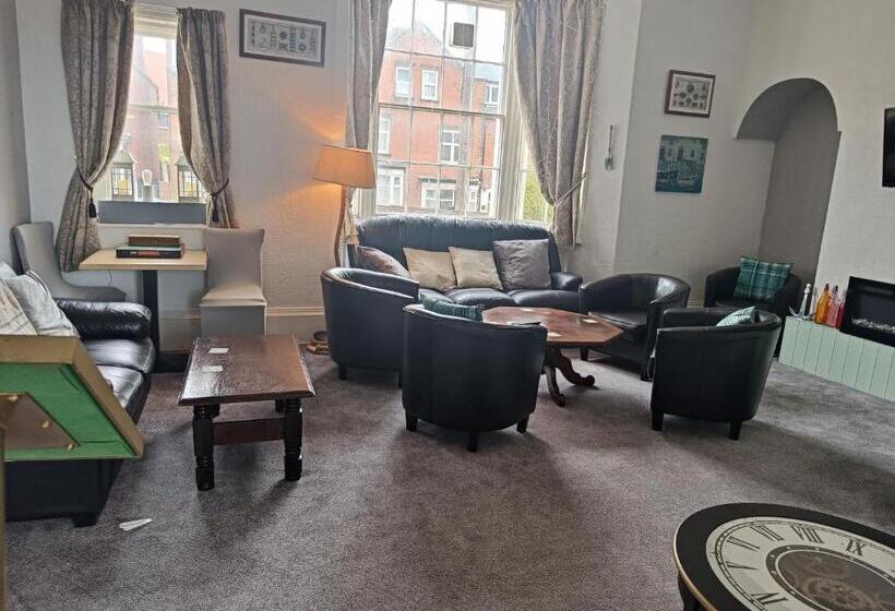 بنسيون The Kenton