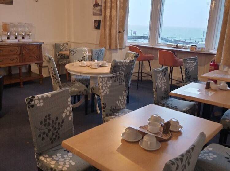 بنسيون The Kenton