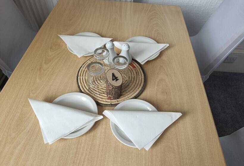 بنسيون The Kenton