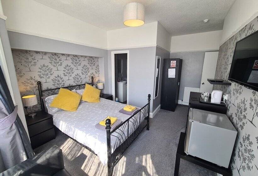 پانسیون The Roslyn Guest House