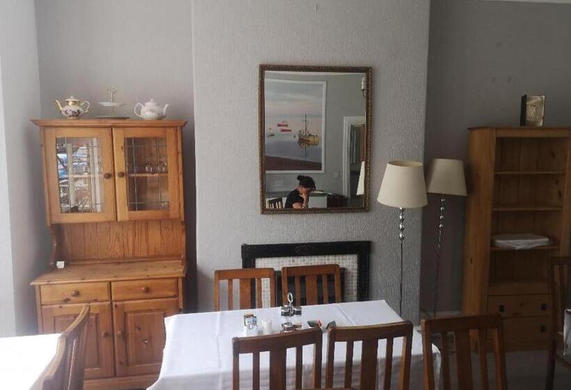 פנסיון The Sanderling