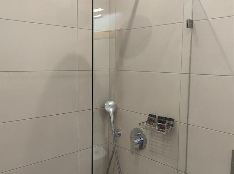 Пансион Twin House