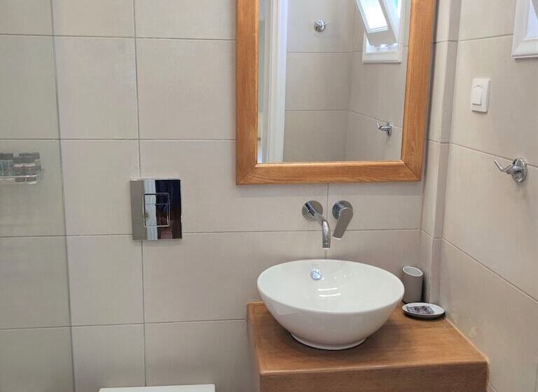 Пансион Twin House