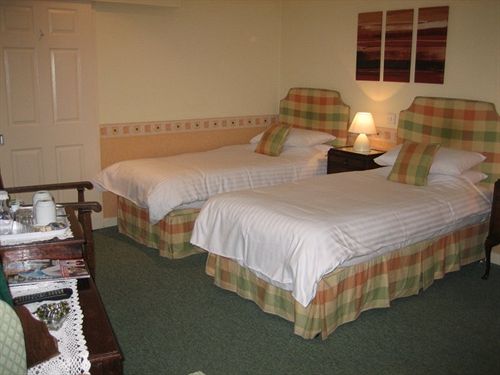 Пансион Websters Bed & Breakfast