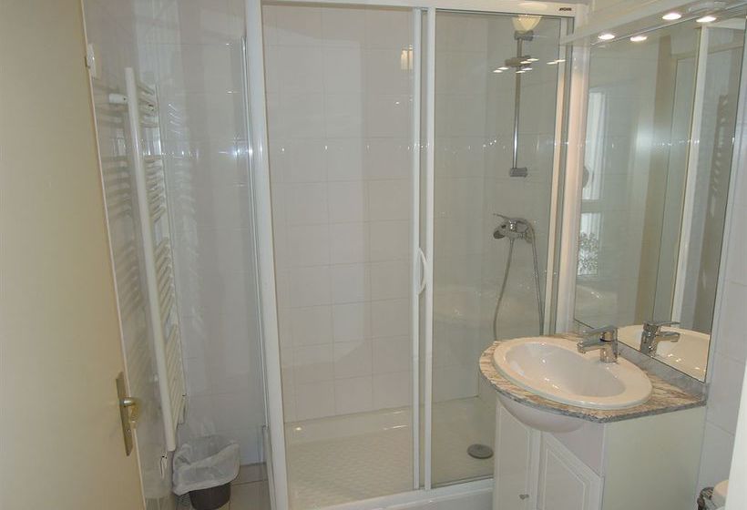 Grands Chenes Du Parc