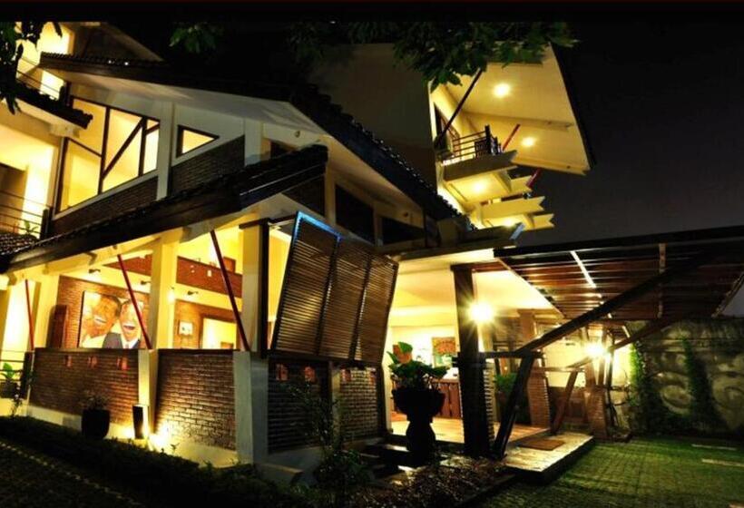 Tetirah Boutique Hotel Salatiga