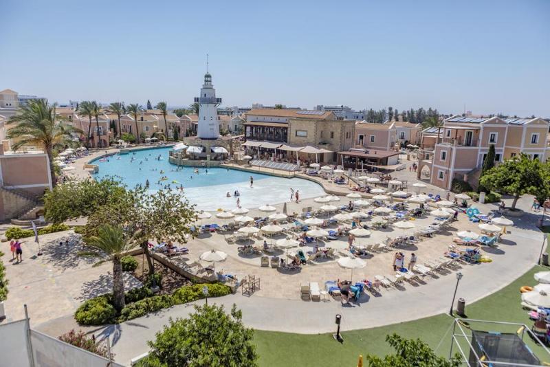 בית מלון כפרי Aliathon Ionian